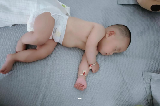 渭南宝宝老打喷嚏怎么办